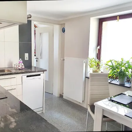 Monteur-fremdenzimmer - Petit Quartier *