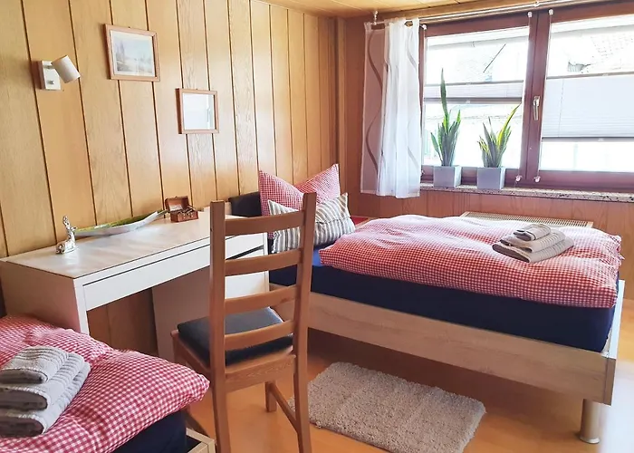 Monteur-fremdenzimmer - Petit Quartier * Merenberg