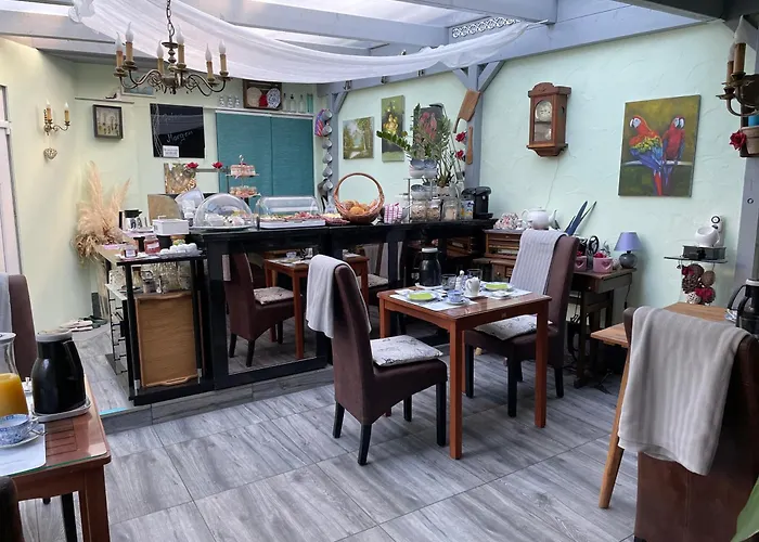 Bed & Breakfast Monteur-fremdenzimmer - Petit Quartier